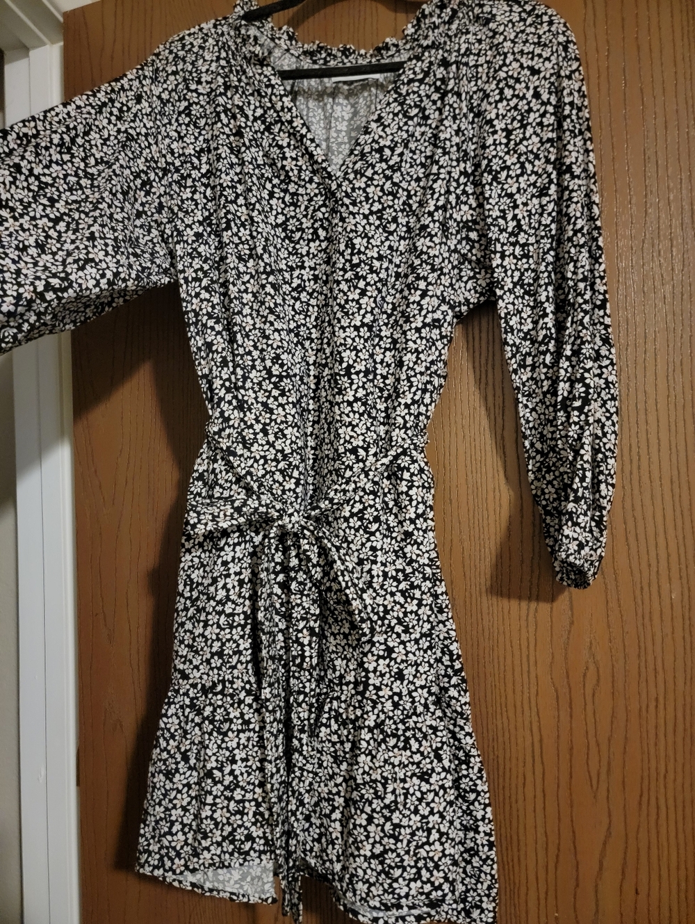 Sonoma Black & White Floral V-Neck Tie-Waist Women's Dress - Picture 2 of 2